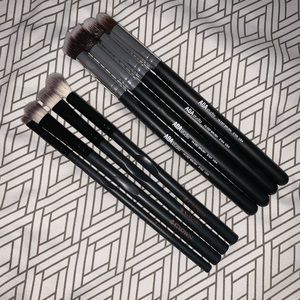 New 8 piece makeup brush bundle!